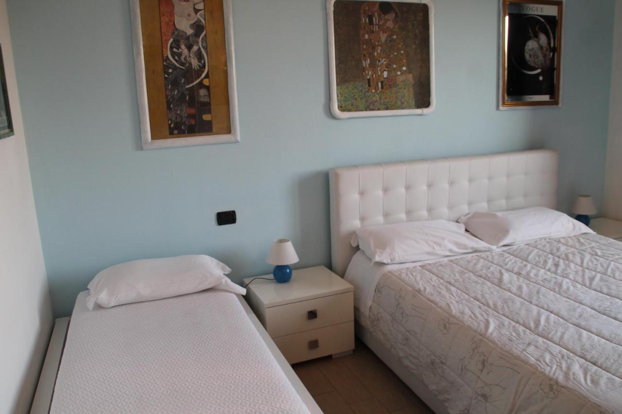 Casa Vacanze Da Riki Appartamento 2 Peschiera del Garda Exterior photo